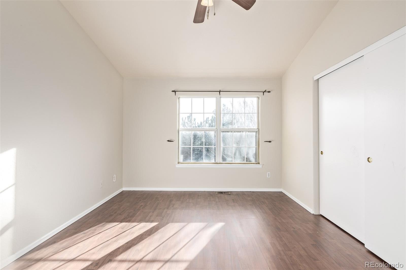 MLS Image #10 for 12020 e hoye drive ,aurora, Colorado
