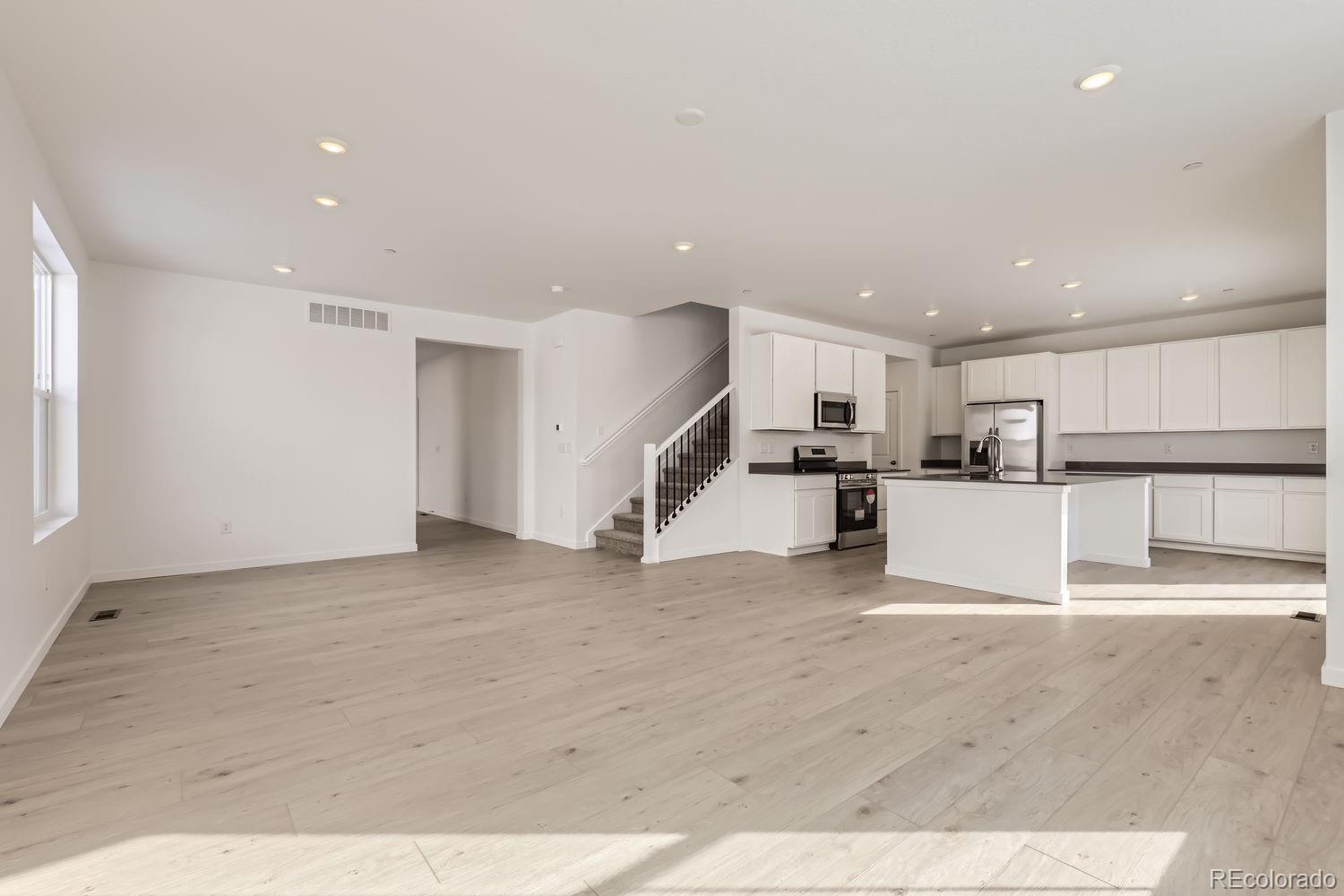 MLS Image #2 for 16656 e 110th avenue,commerce city, Colorado