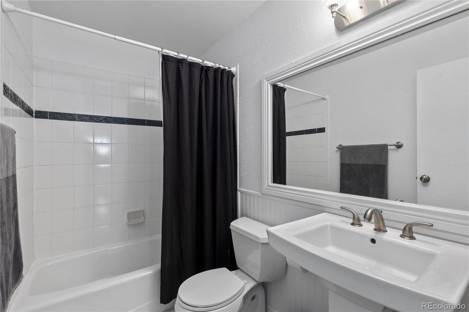 MLS Image #26 for 1223 s wheeling way,aurora, Colorado