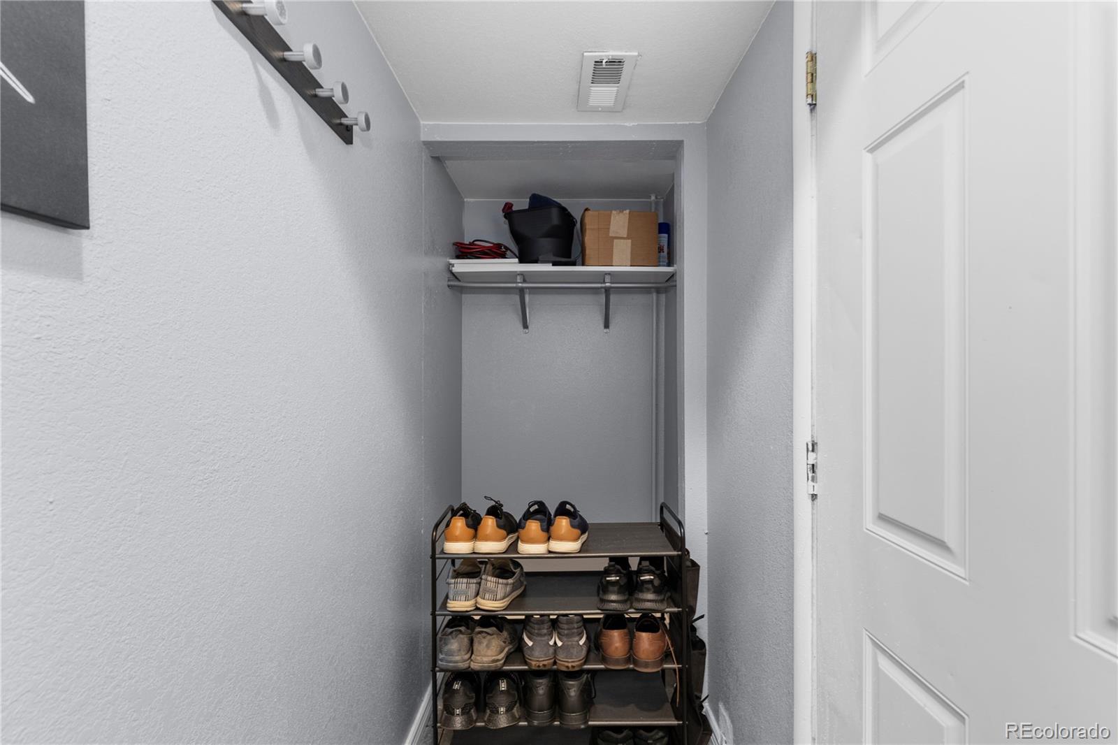 MLS Image #29 for 1223 s wheeling way,aurora, Colorado