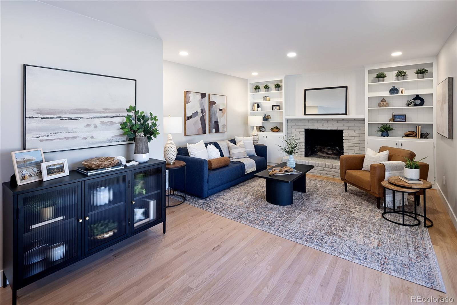 MLS Image #18 for 2718 s langley court,denver, Colorado