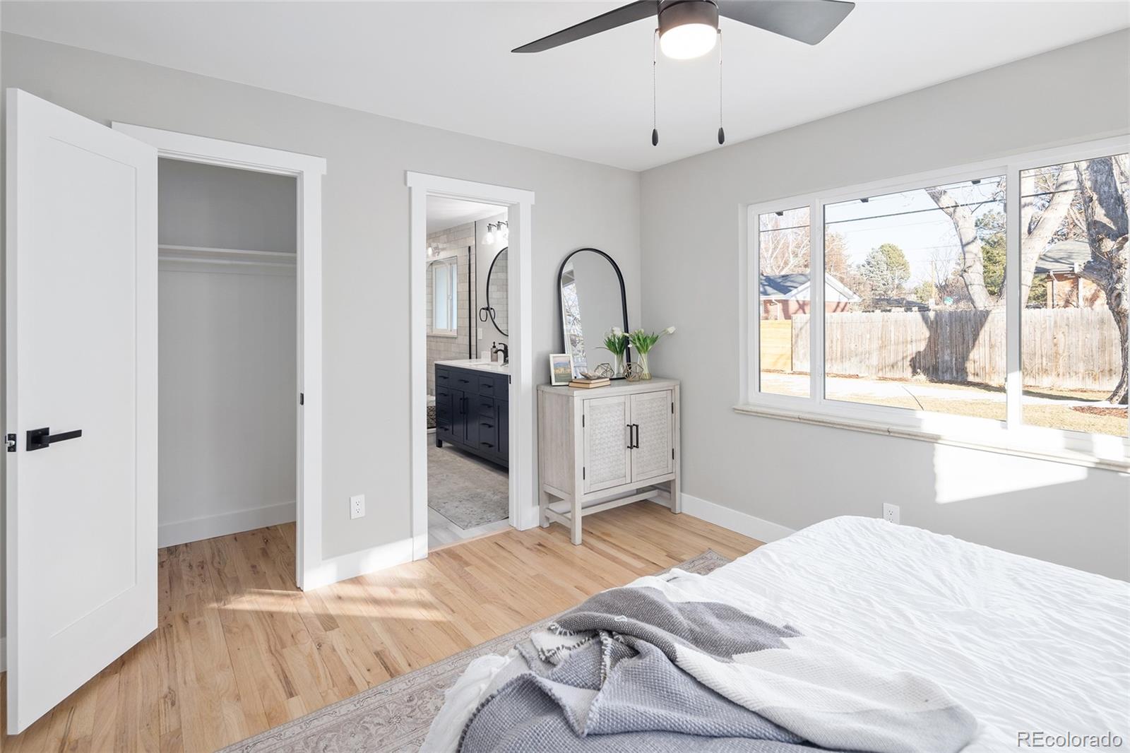 MLS Image #24 for 2718 s langley court,denver, Colorado