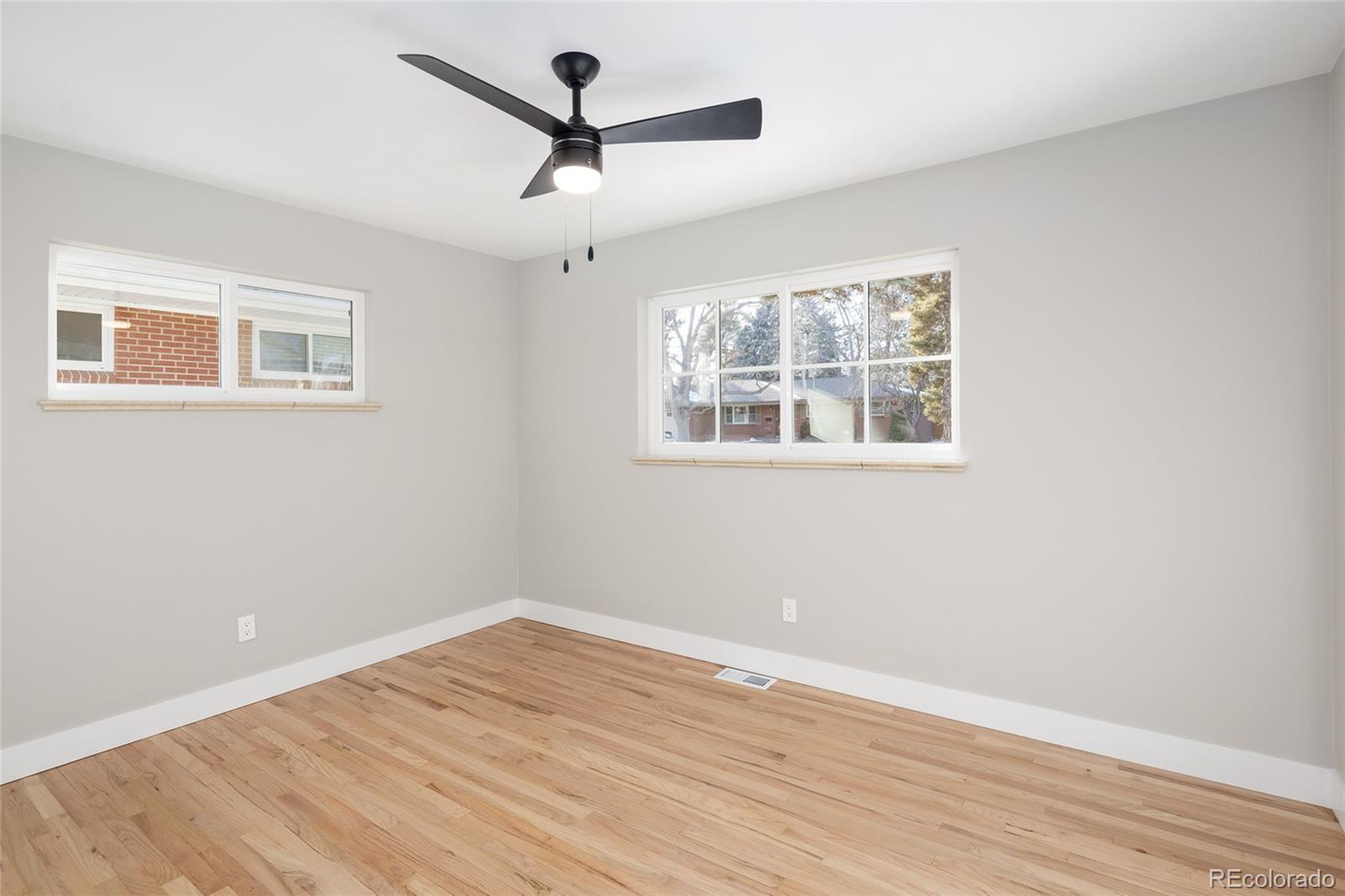 MLS Image #28 for 2718 s langley court,denver, Colorado