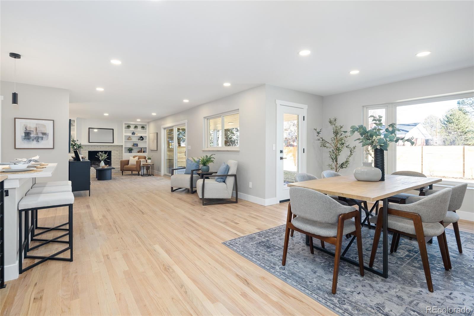 MLS Image #5 for 2718 s langley court,denver, Colorado