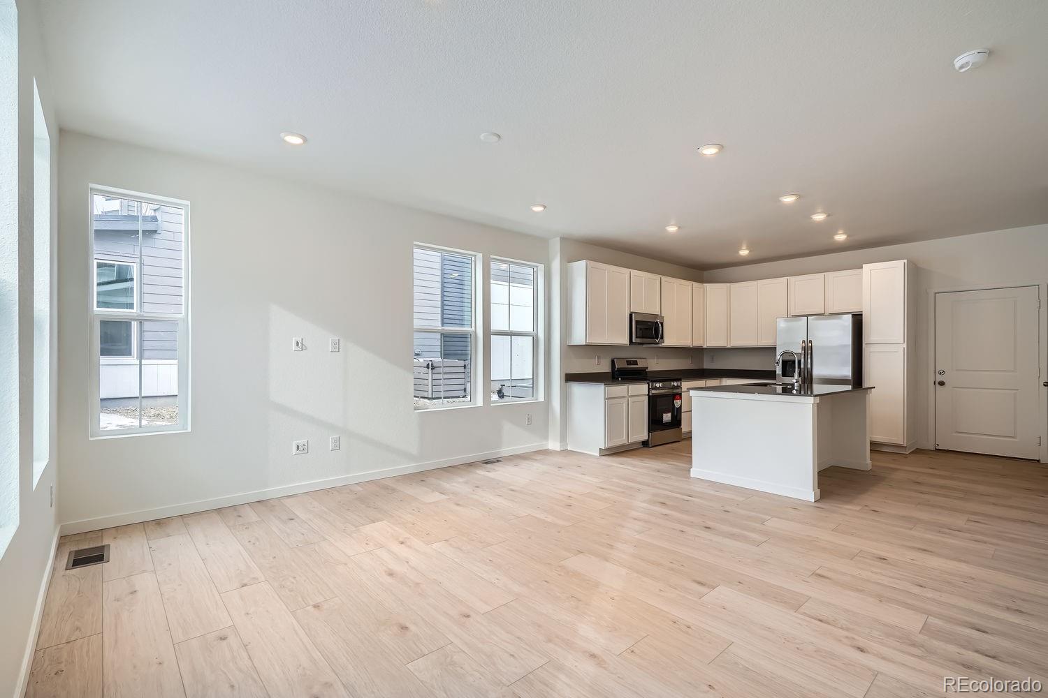 MLS Image #2 for 14556 w 91st avenue,arvada, Colorado