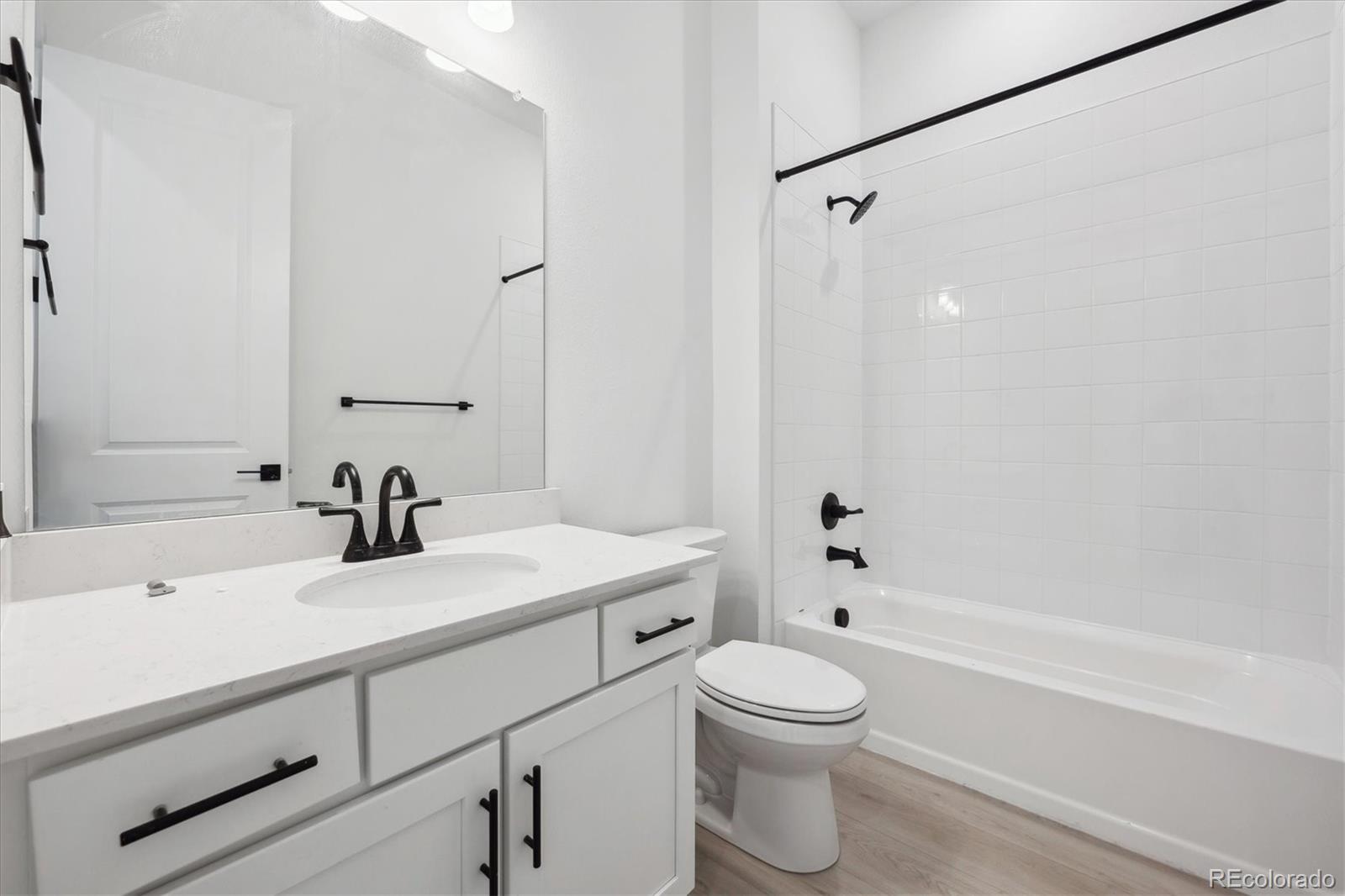MLS Image #3 for 6966 e 126th place,thornton, Colorado