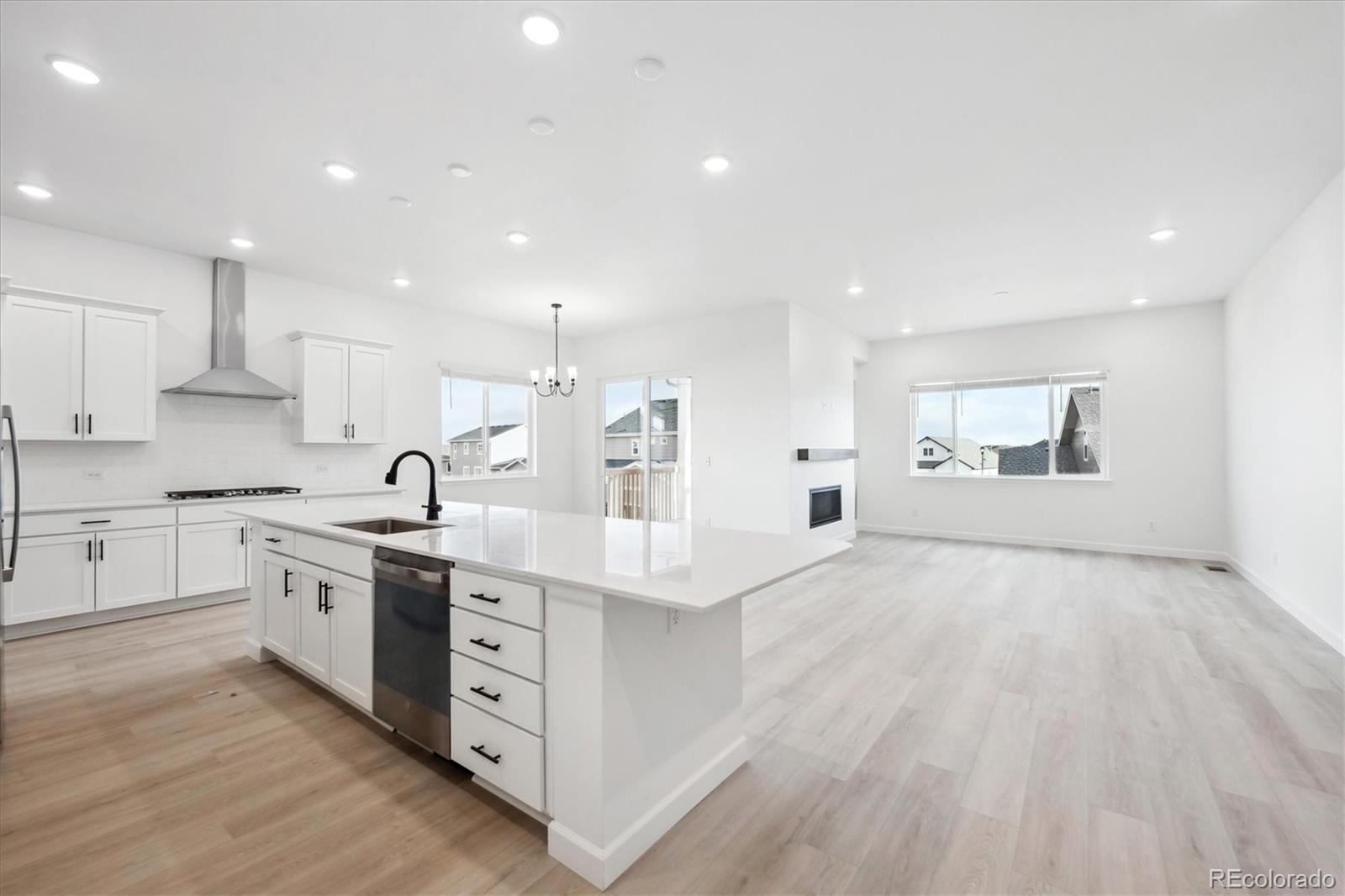 MLS Image #6 for 6966 e 126th place,thornton, Colorado