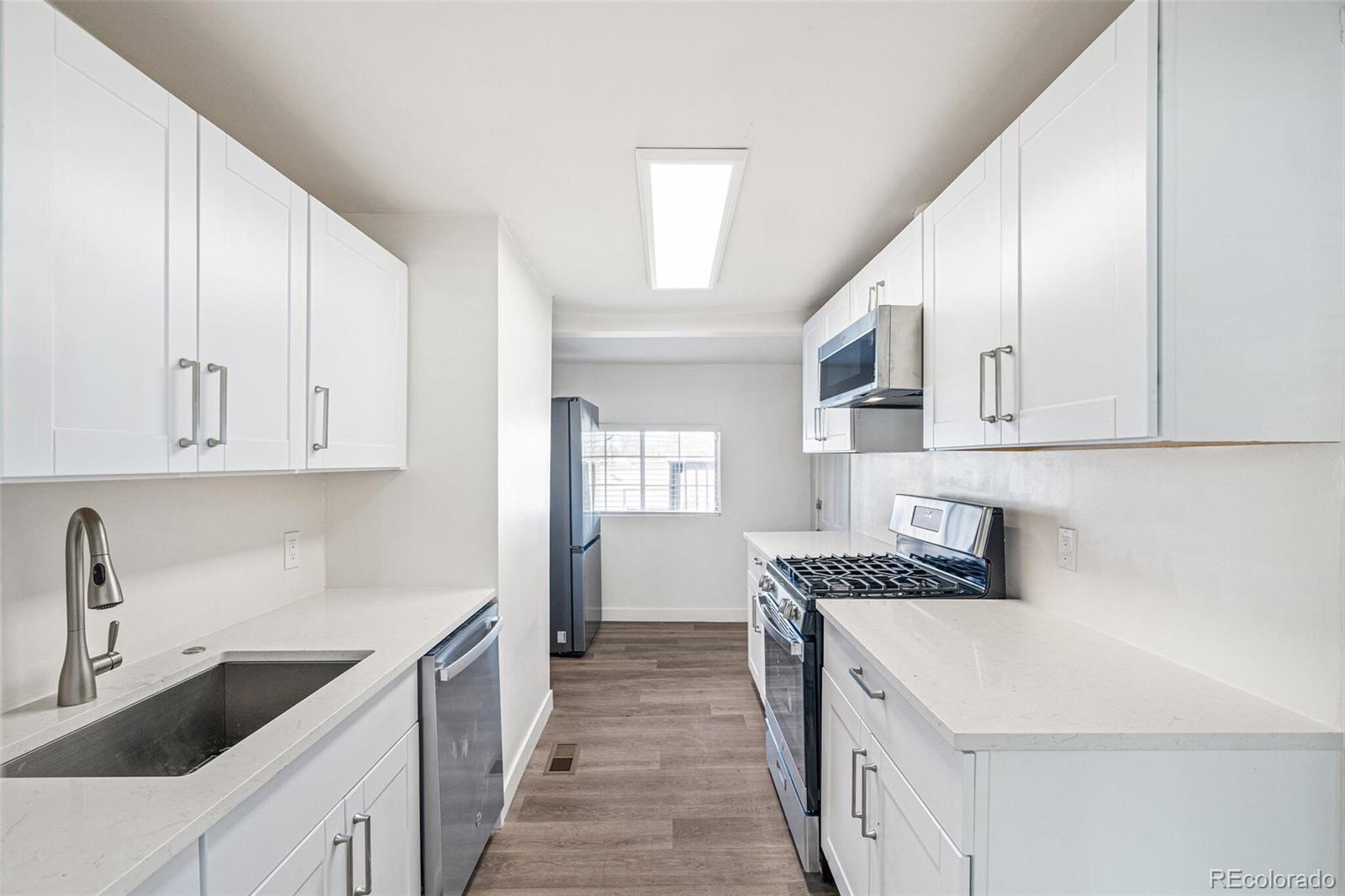 MLS Image #10 for 1517 w nevada place,denver, Colorado