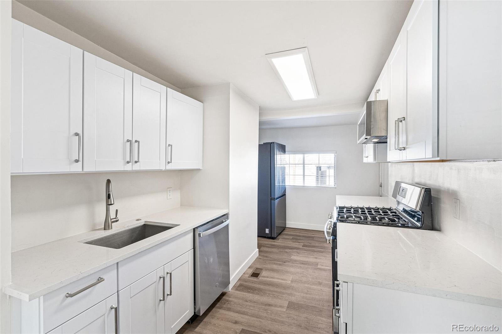 MLS Image #11 for 1517 w nevada place,denver, Colorado