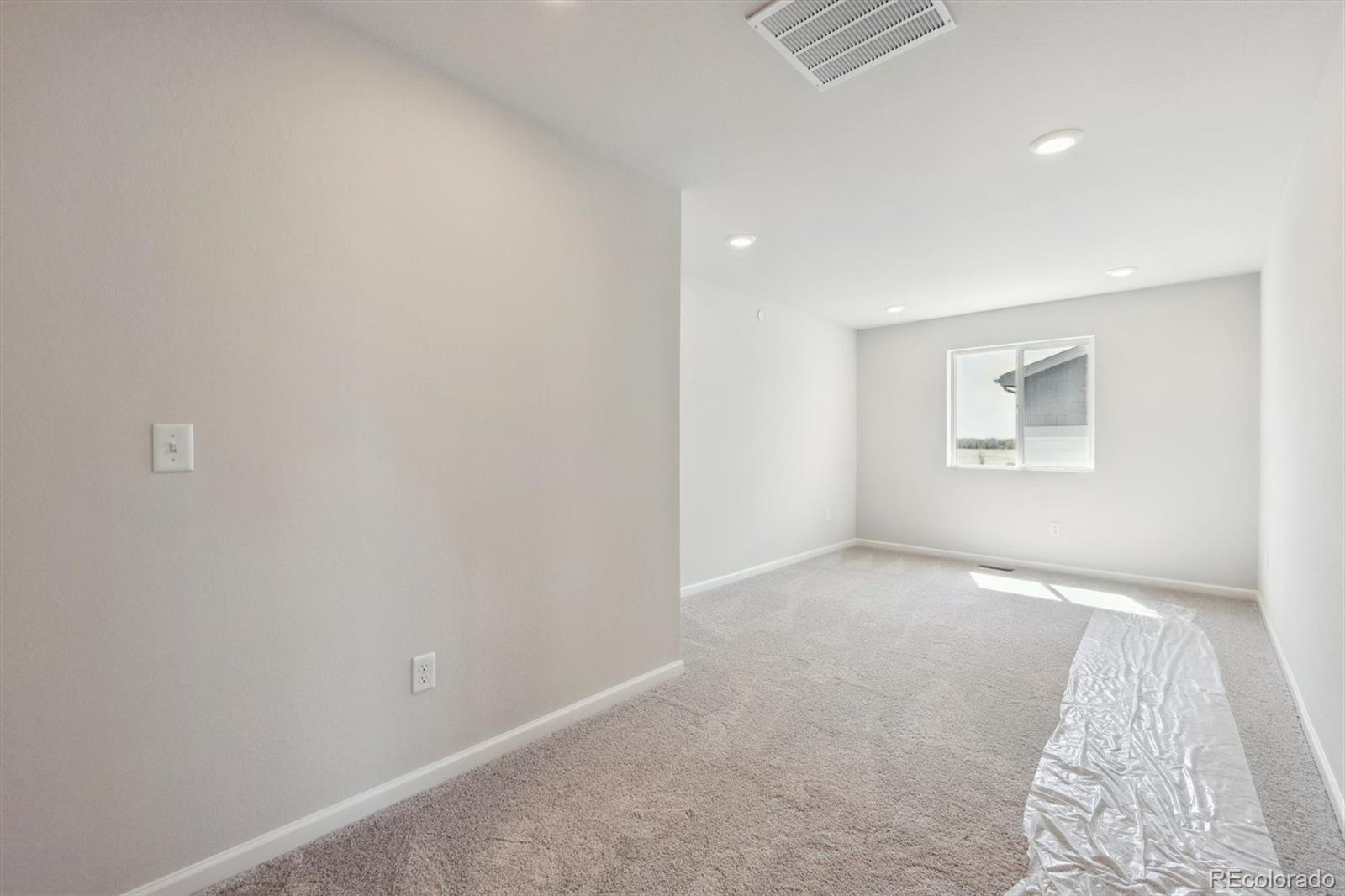 MLS Image #11 for 9992  racine street,commerce city, Colorado