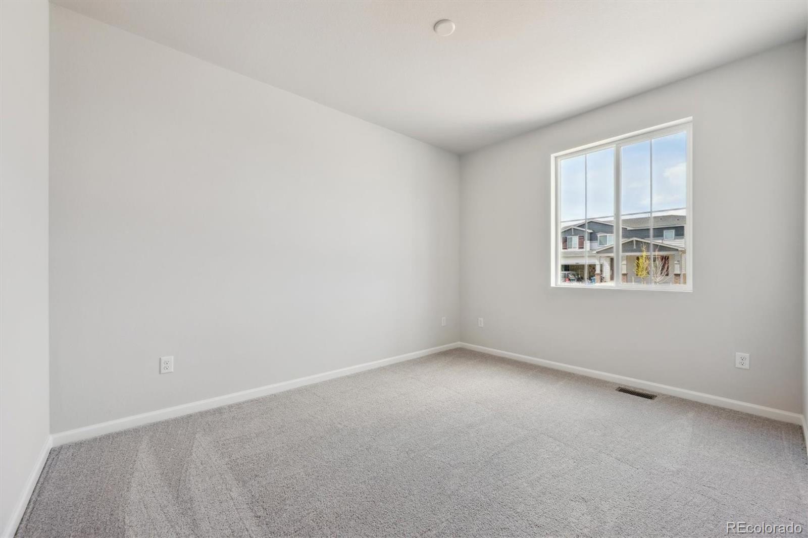 MLS Image #14 for 9992  racine street,commerce city, Colorado