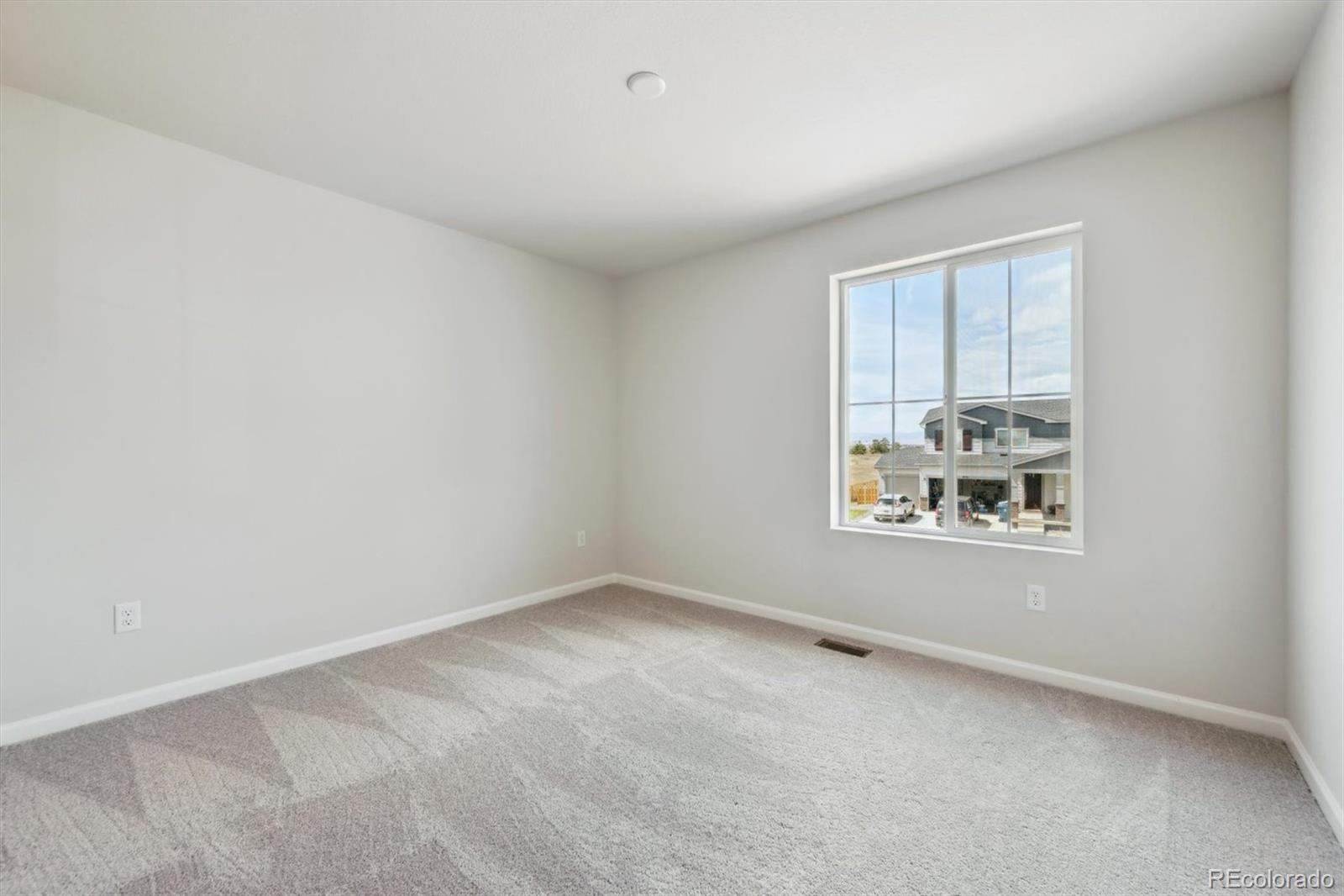 MLS Image #16 for 9992  racine street,commerce city, Colorado