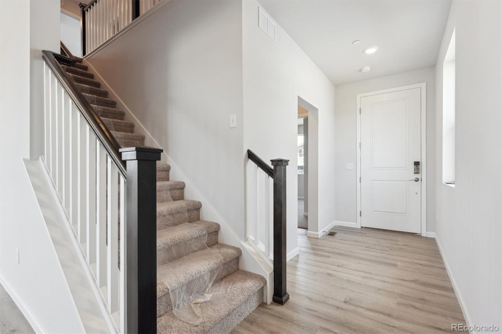 MLS Image #2 for 9992  racine street,commerce city, Colorado