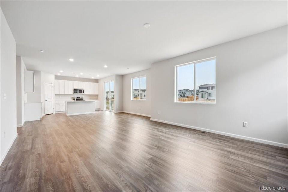MLS Image #11 for 9996  racine street,commerce city, Colorado