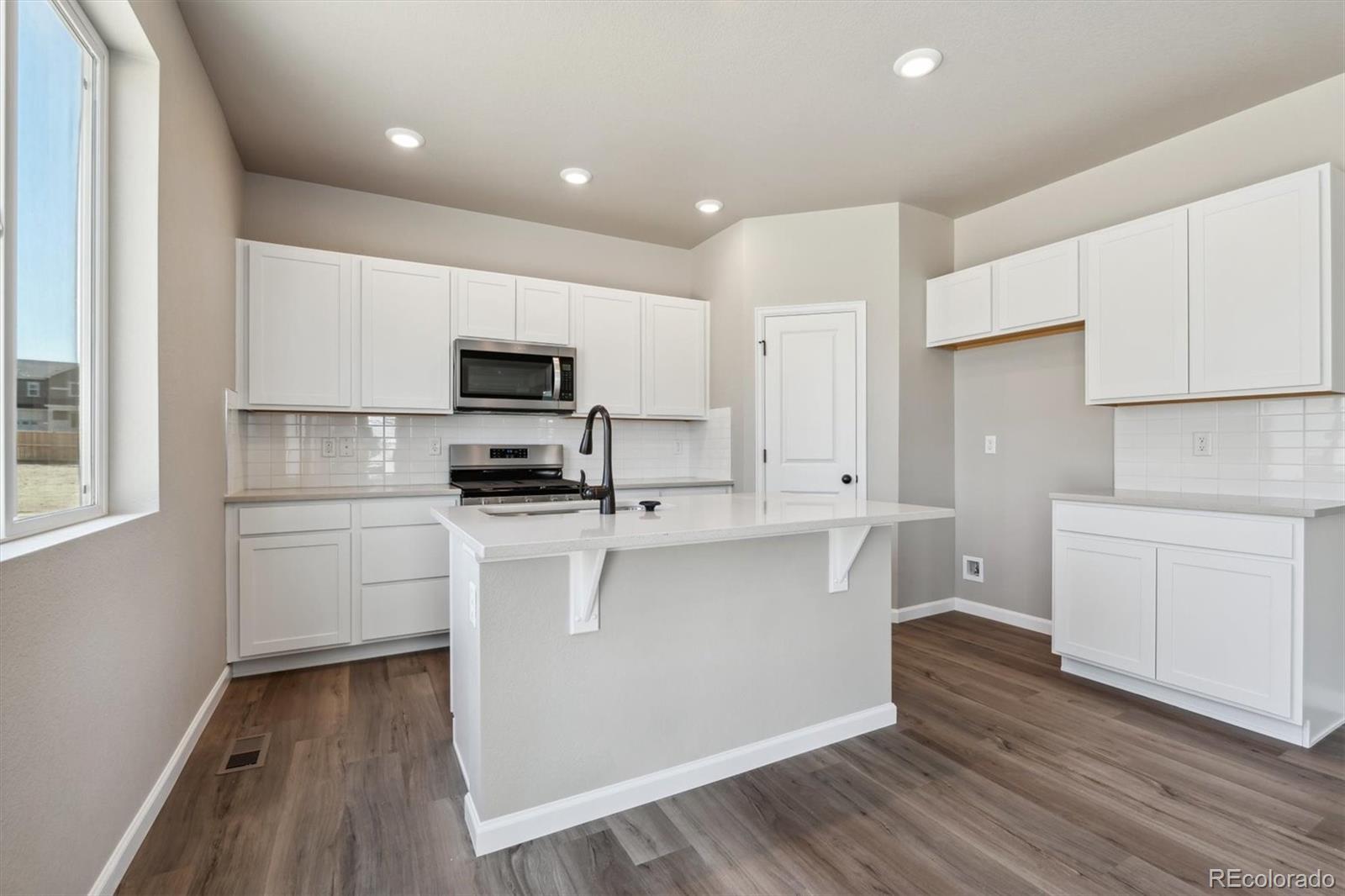 MLS Image #9 for 9998  racine street,commerce city, Colorado
