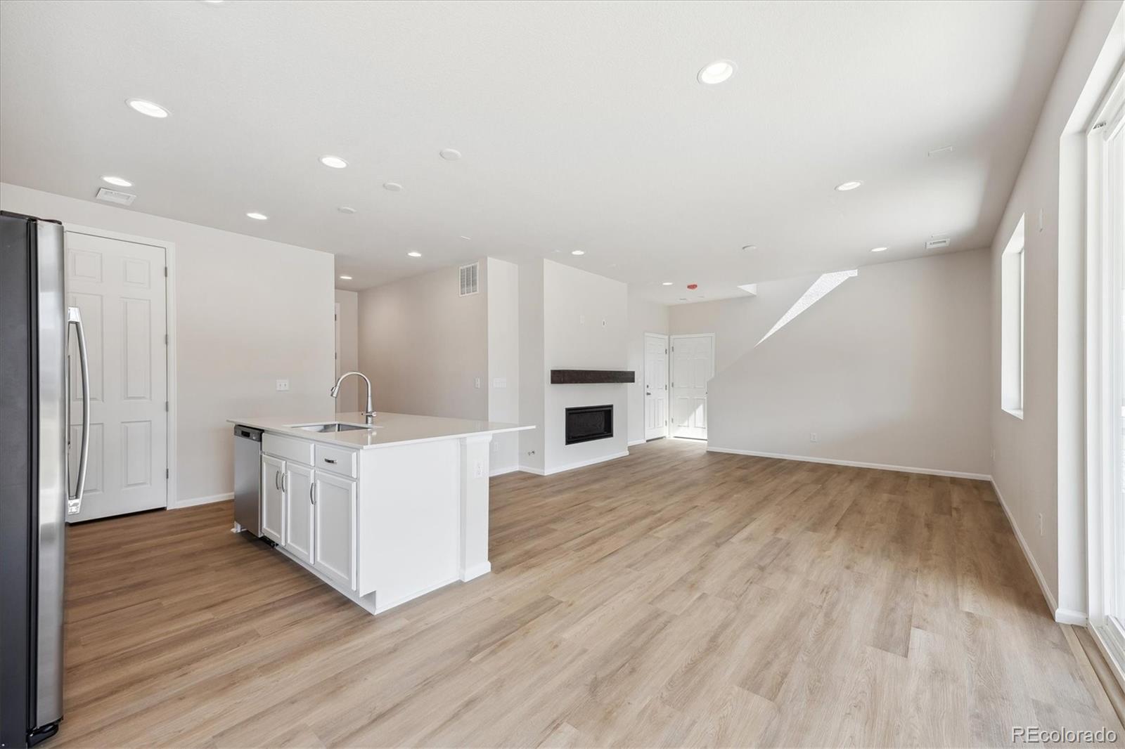 MLS Image #6 for 841  alpine ridge street,erie, Colorado