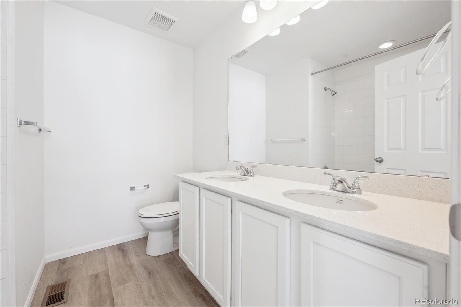 MLS Image #16 for 4642  sugar beet street,johnstown, Colorado