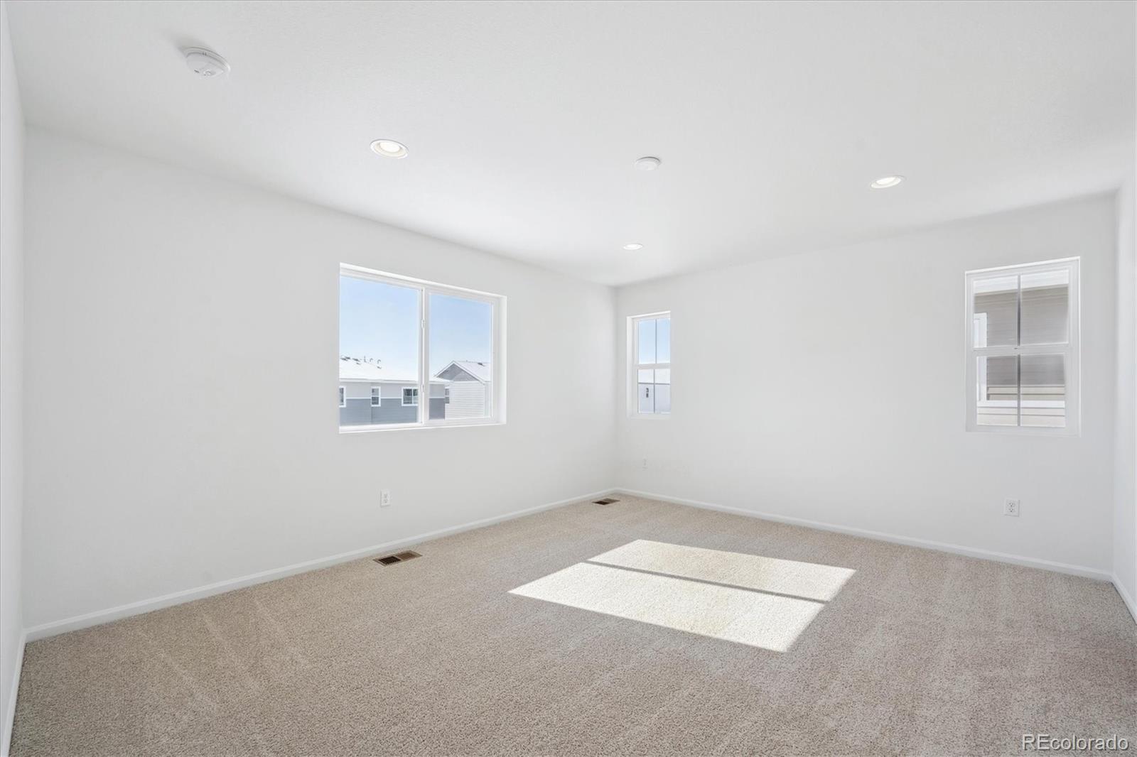 MLS Image #18 for 4642  sugar beet street,johnstown, Colorado