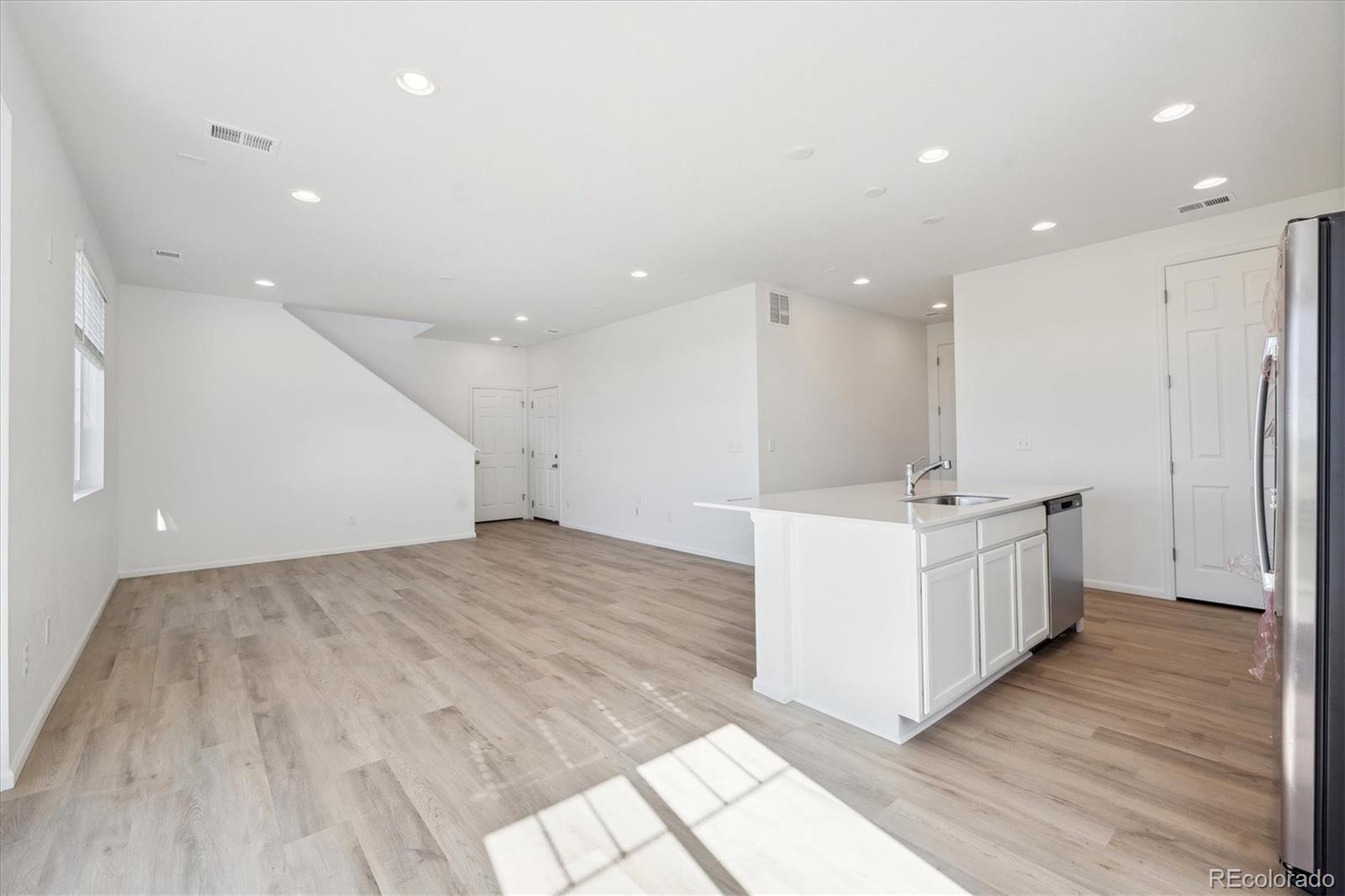 MLS Image #5 for 4644  short horn drive,johnstown, Colorado