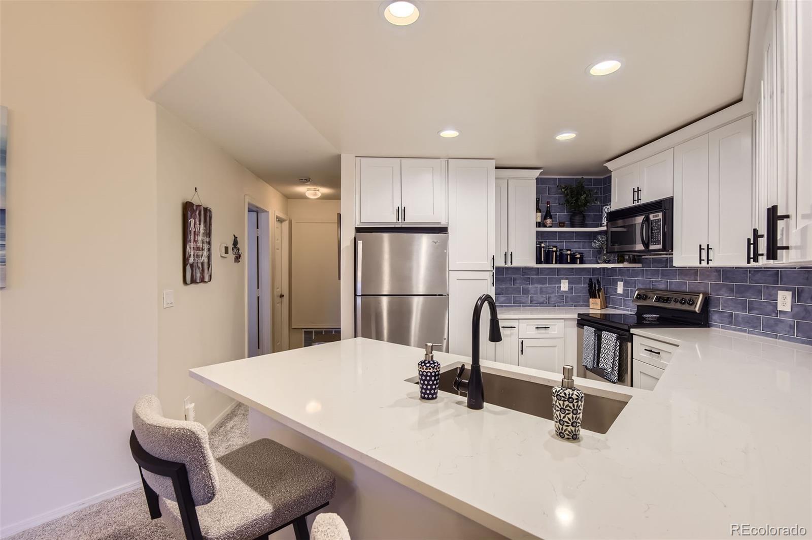 MLS Image #1 for 8623 e dry creek road,englewood, Colorado