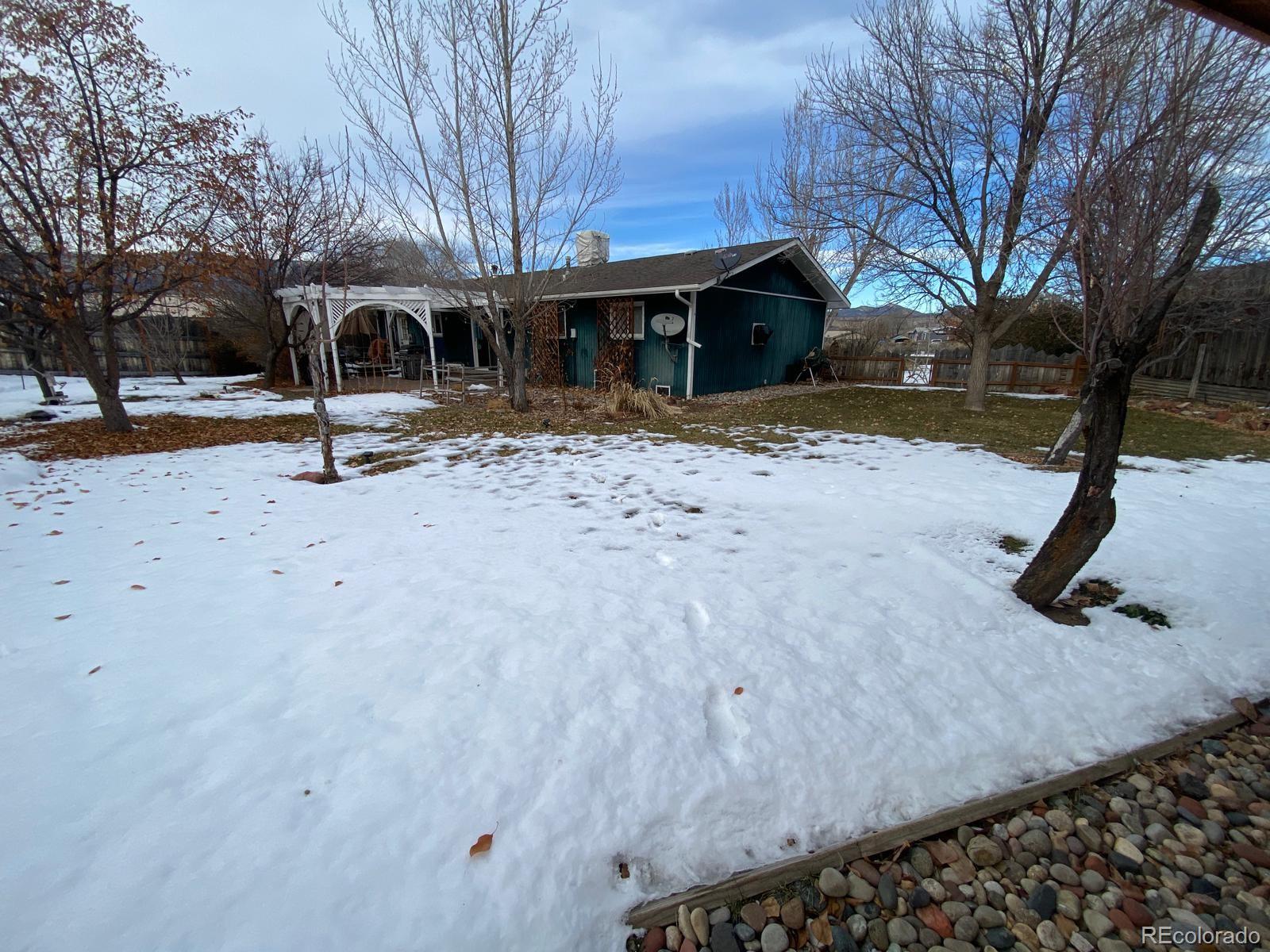 MLS Image #20 for 670  village drive,rifle, Colorado