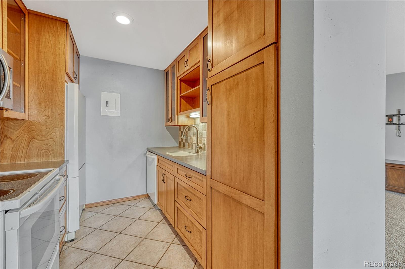MLS Image #11 for 2227  canyon boulevard,boulder, Colorado