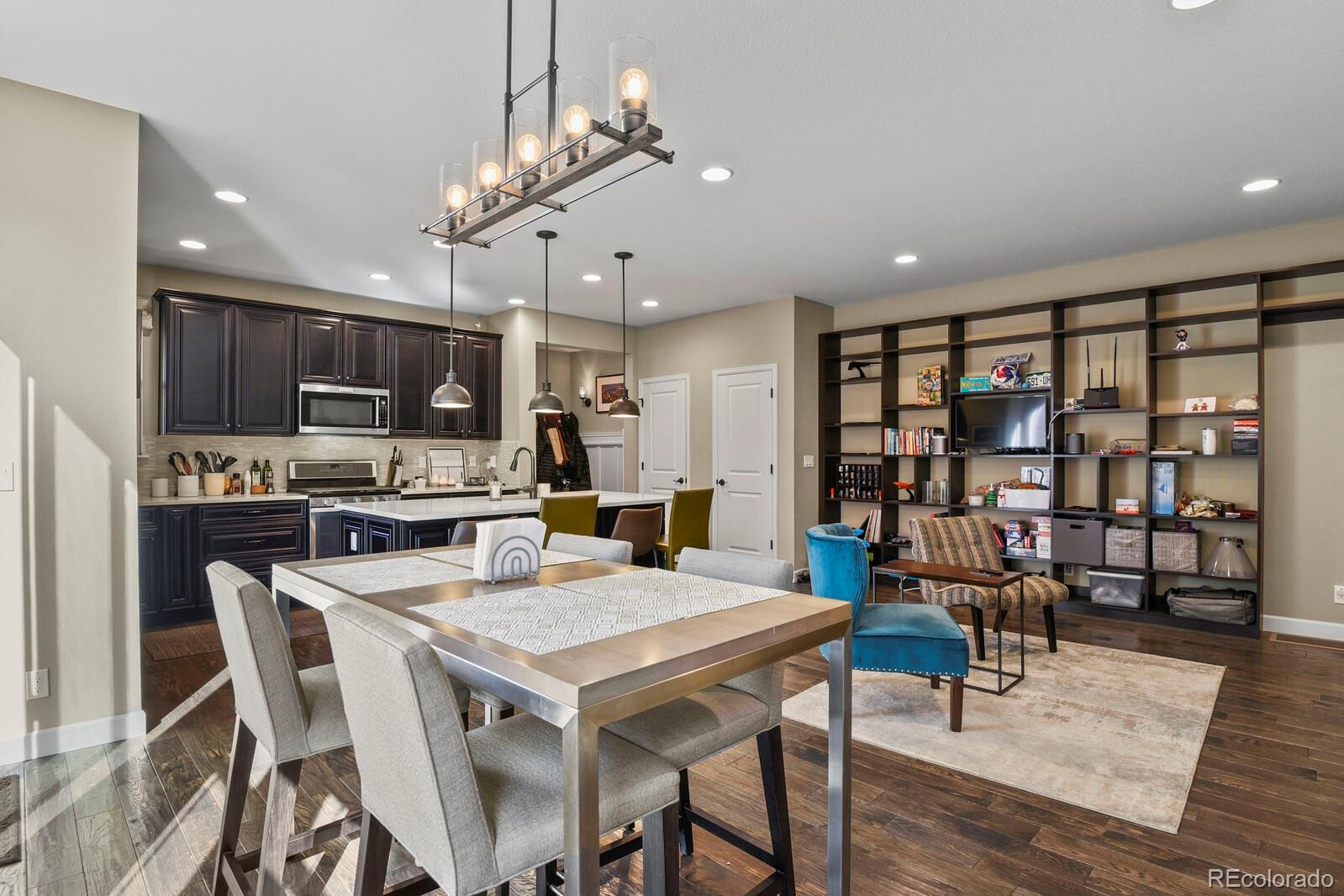 MLS Image #10 for 7976 e 53rd drive,denver, Colorado