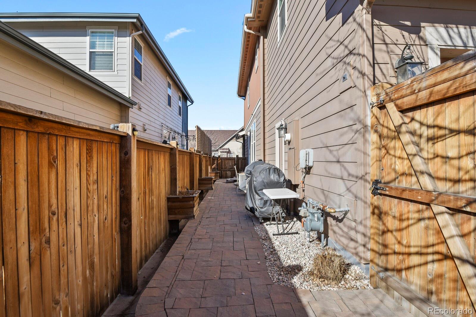 MLS Image #36 for 7976 e 53rd drive,denver, Colorado
