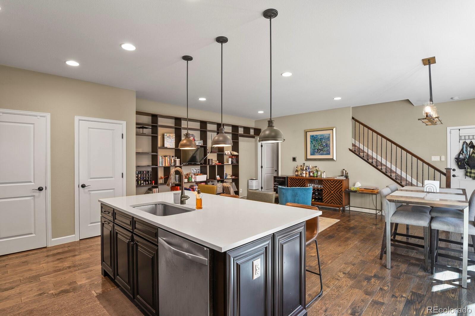 MLS Image #7 for 7976 e 53rd drive,denver, Colorado