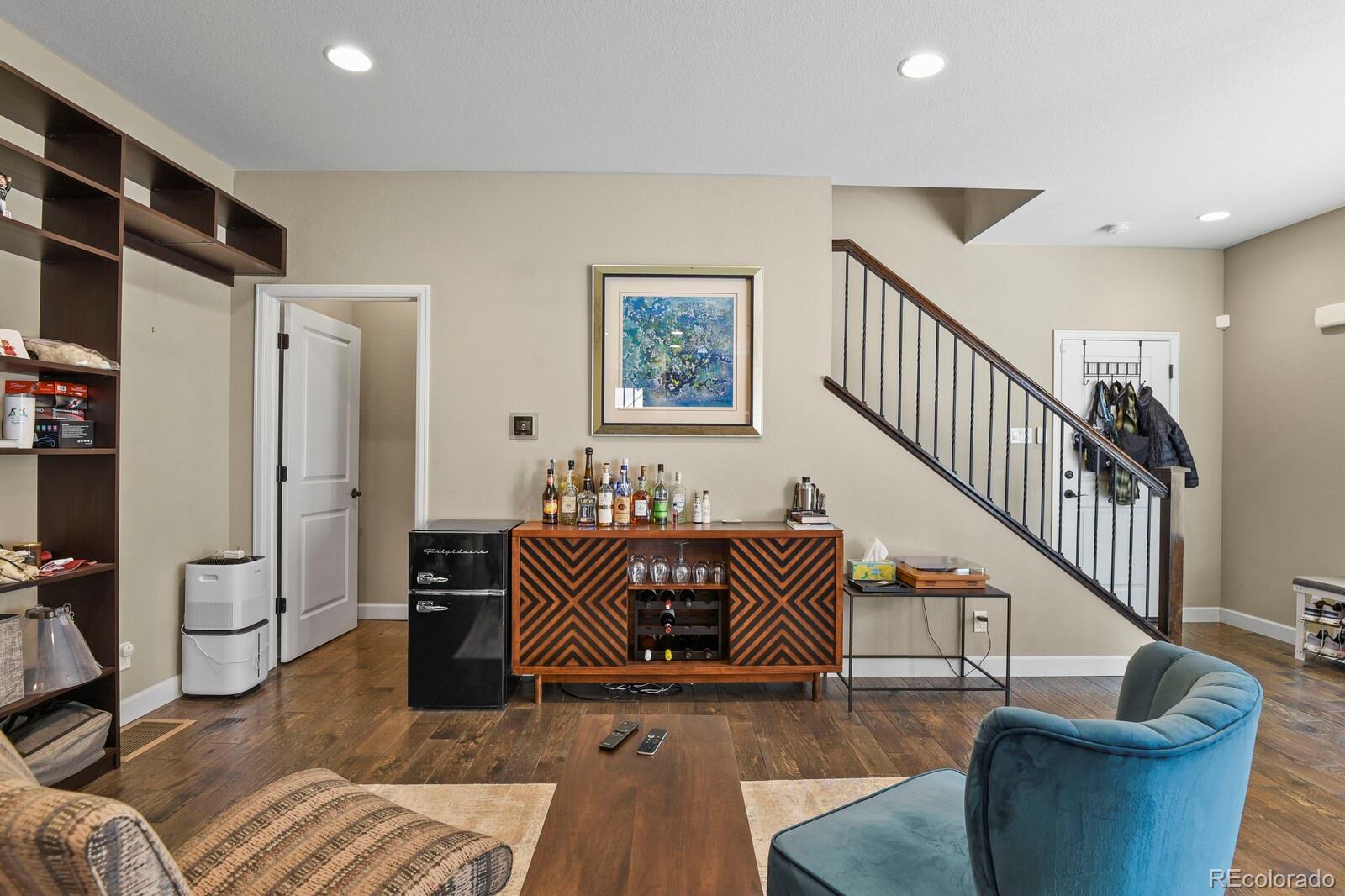 MLS Image #8 for 7976 e 53rd drive,denver, Colorado
