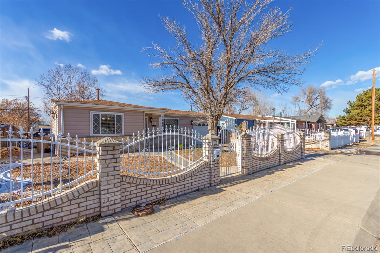 MLS Image #2 for 7511  niagara street,commerce city, Colorado