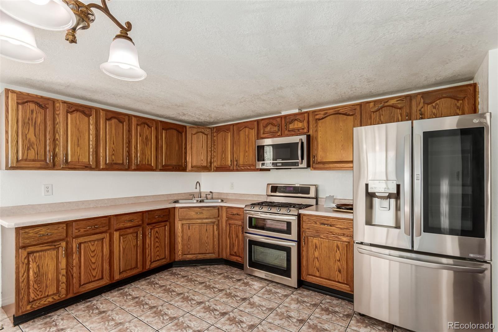 MLS Image #6 for 7511  niagara street,commerce city, Colorado