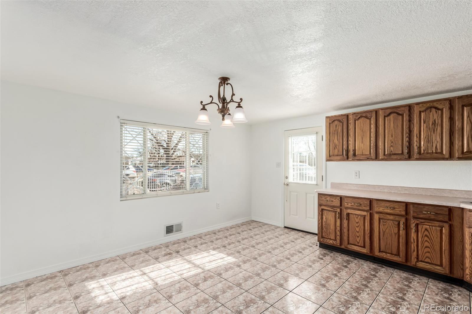 MLS Image #9 for 7511  niagara street,commerce city, Colorado