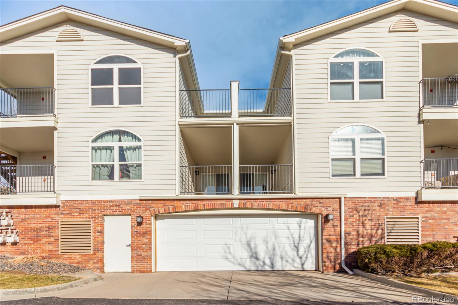 MLS Image #14 for 1670 s deframe street,lakewood, Colorado