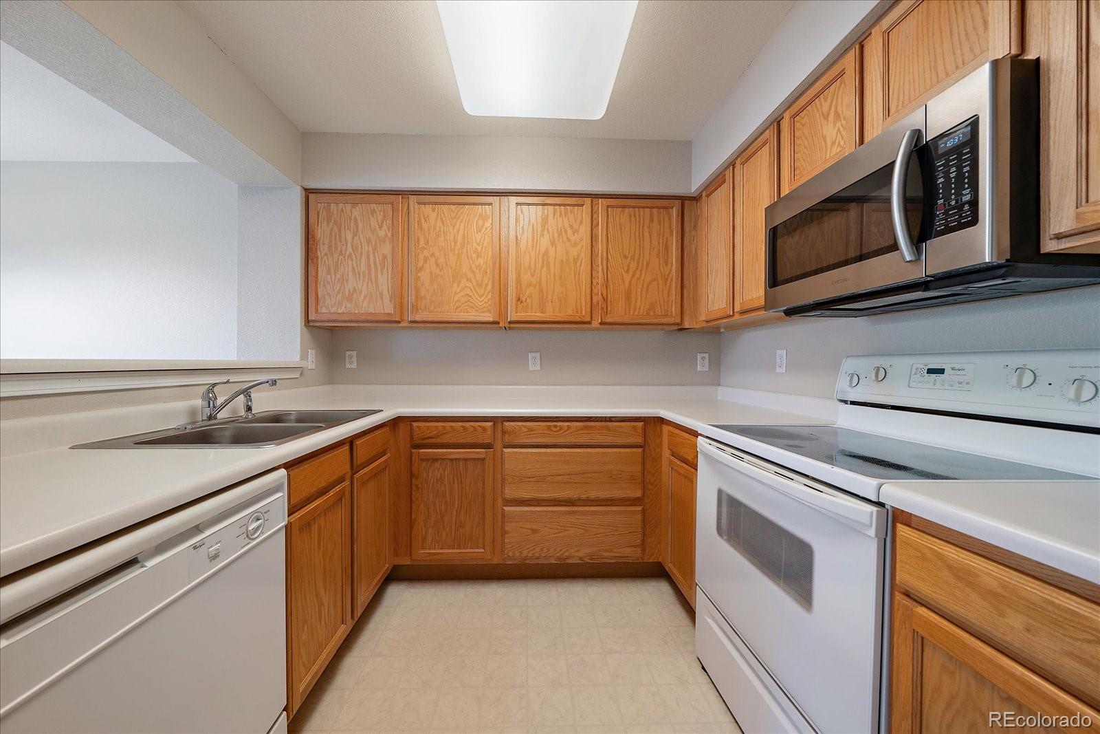 MLS Image #10 for 930  button rock drive,longmont, Colorado