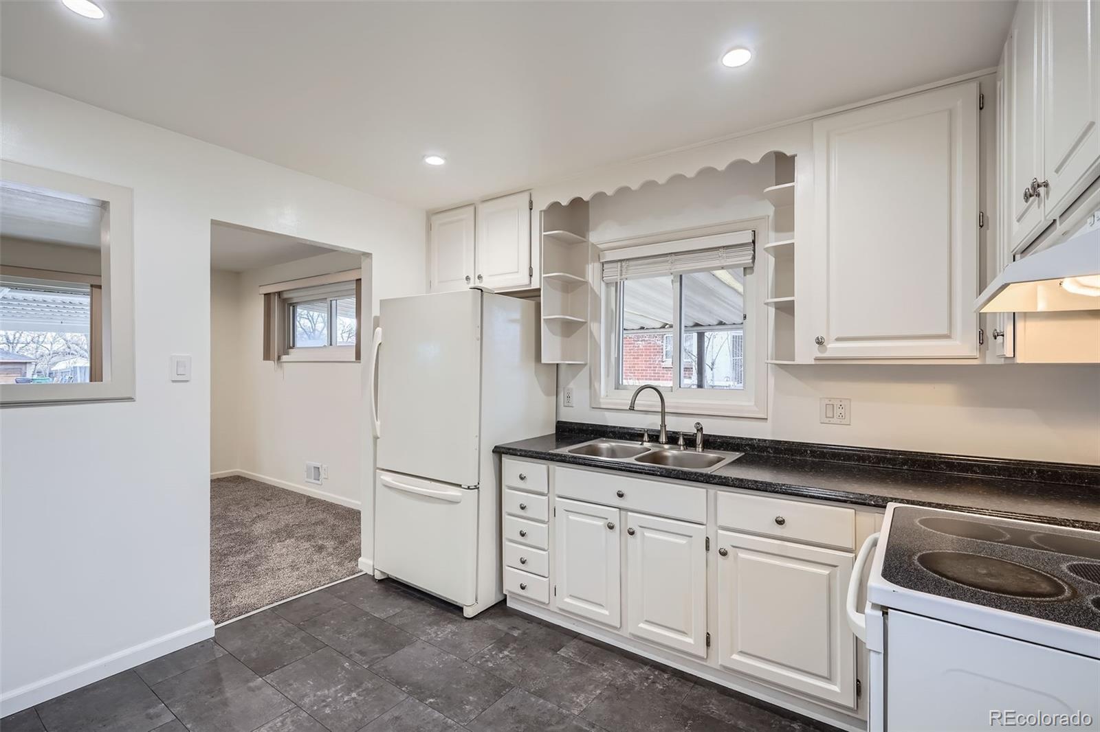 MLS Image #8 for 7251  raritan street,denver, Colorado