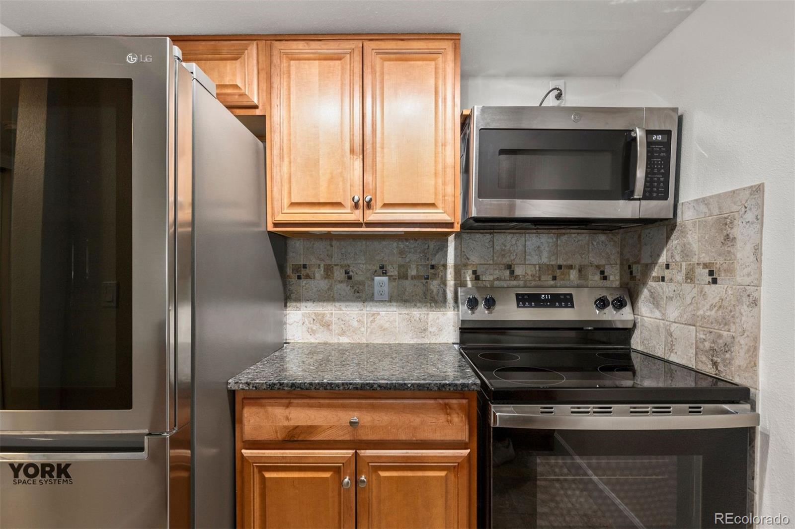 MLS Image #2 for 14100 e temple drive w04,aurora, Colorado