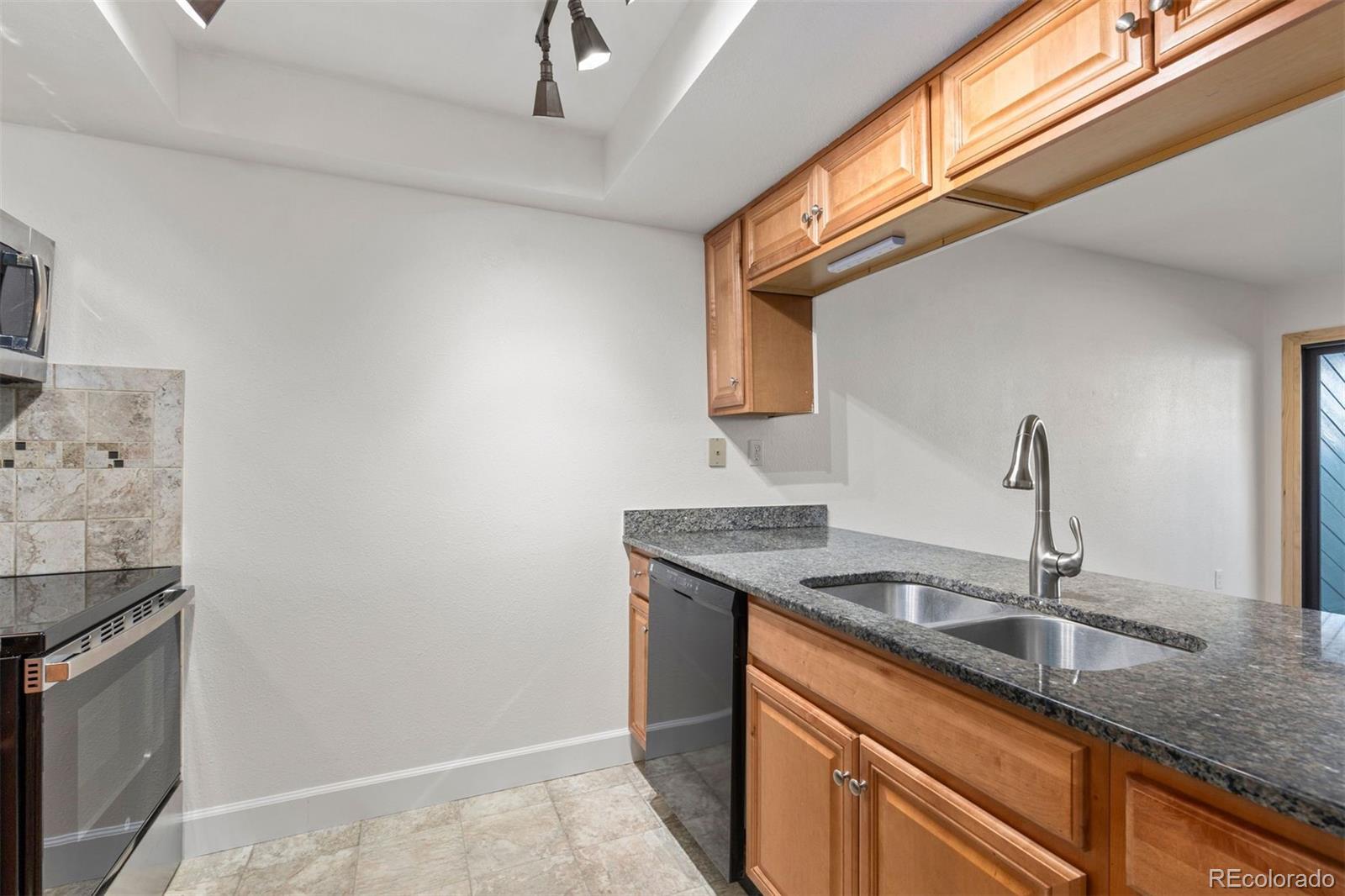 MLS Image #7 for 14100 e temple drive w04,aurora, Colorado