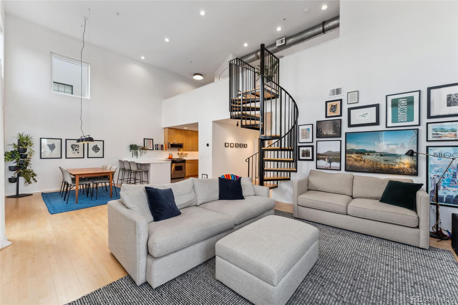 MLS Image #3 for 790 n clarkson street 203,denver, Colorado