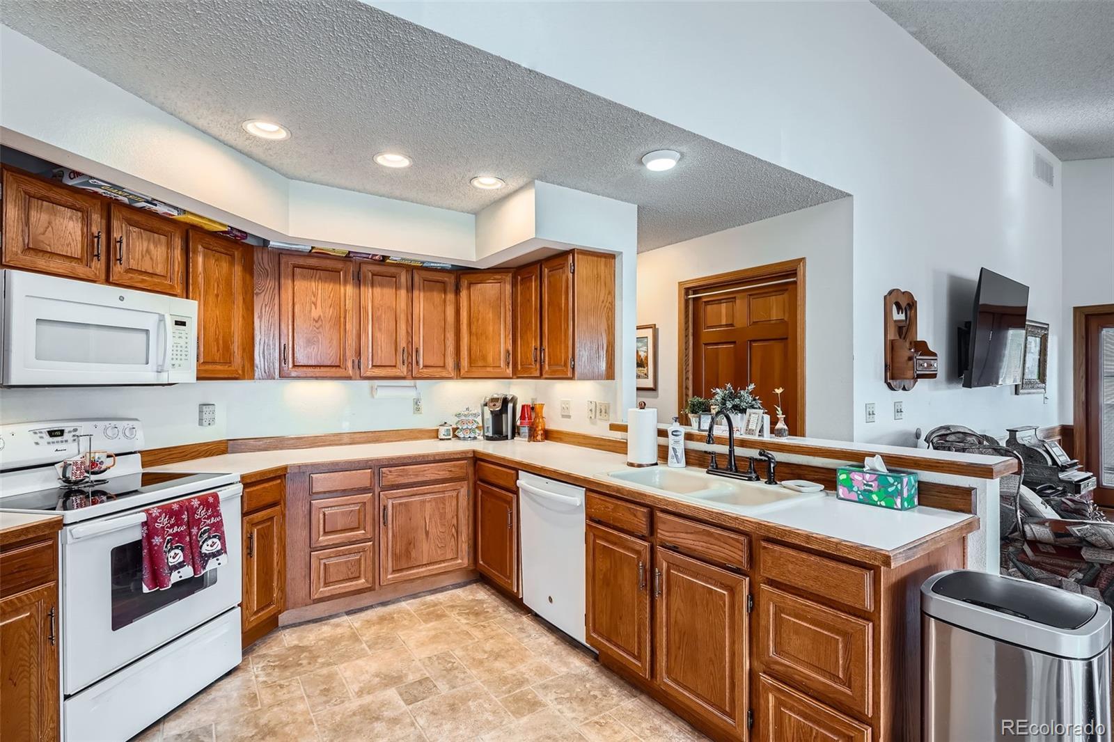 MLS Image #12 for 19  carla way,broomfield, Colorado