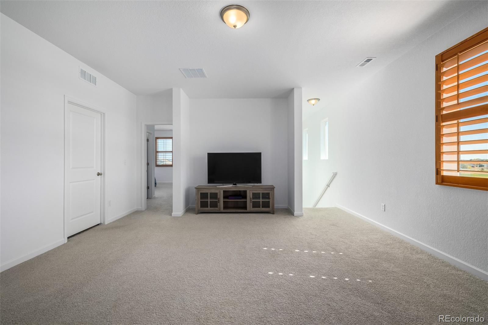 MLS Image #18 for 3015  pershing street,strasburg, Colorado