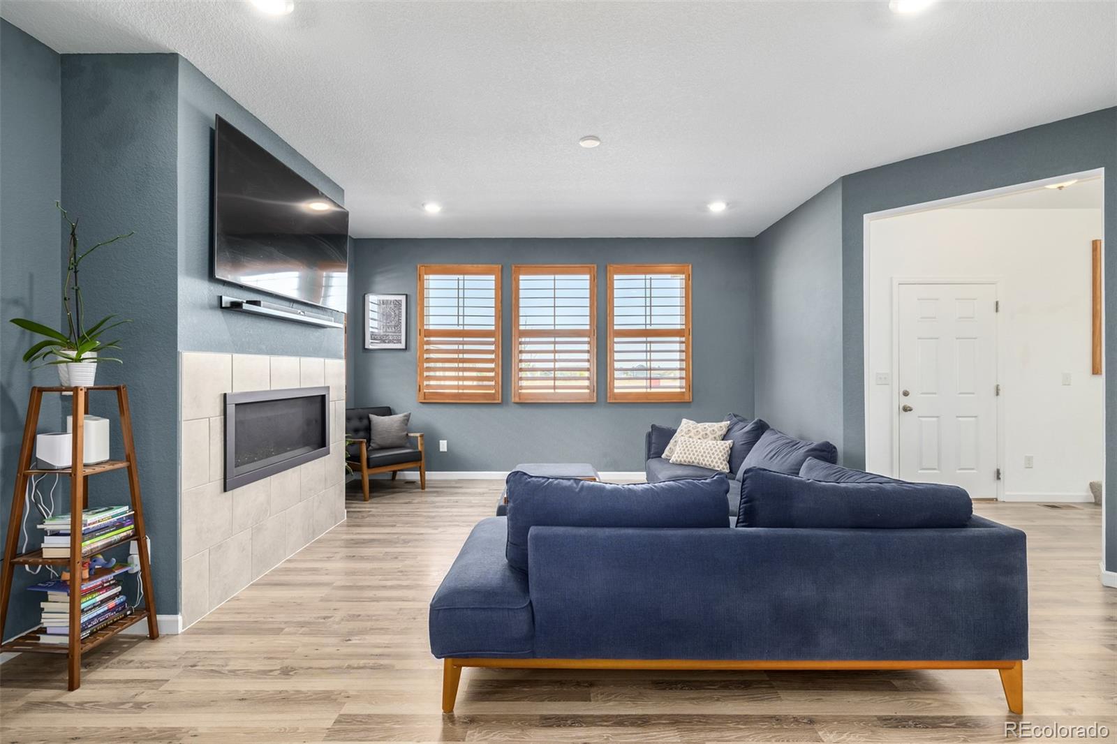MLS Image #5 for 3015  pershing street,strasburg, Colorado