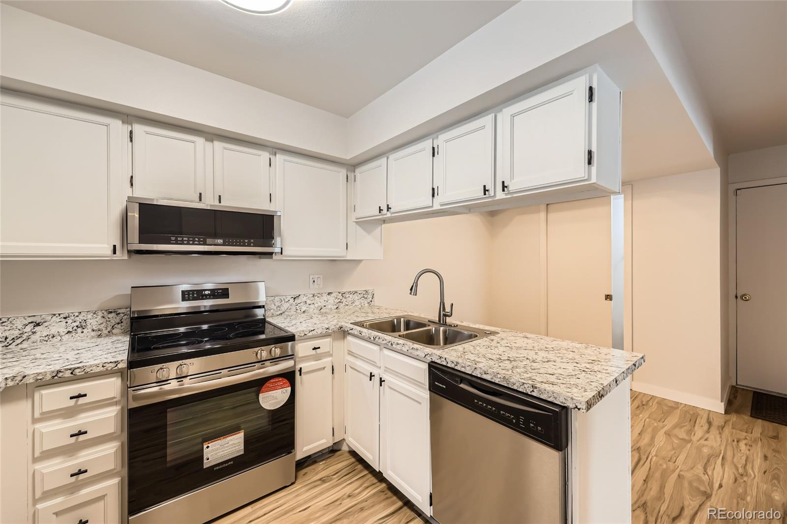 MLS Image #5 for 11753  pennsylvania street,northglenn, Colorado
