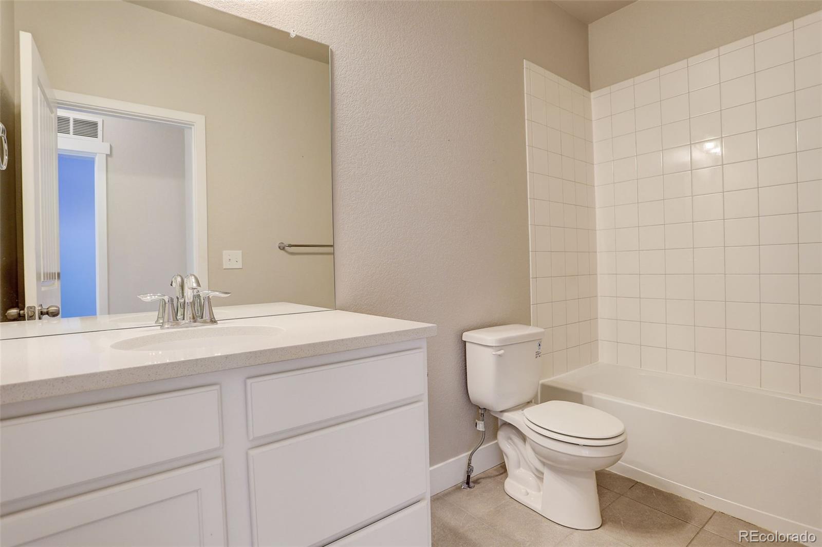 MLS Image #21 for 6727  canosa street,denver, Colorado