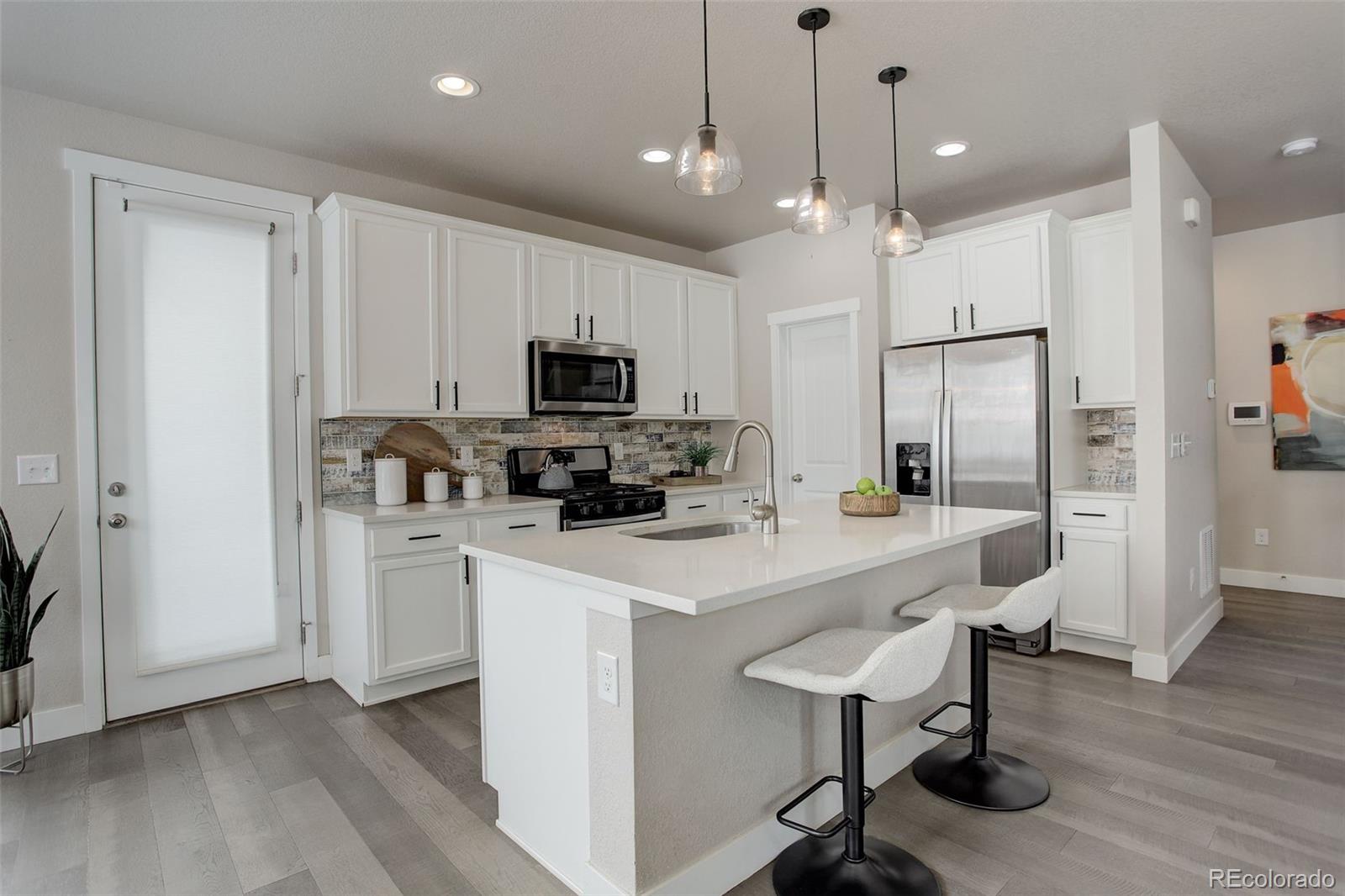 MLS Image #8 for 6727  canosa street,denver, Colorado