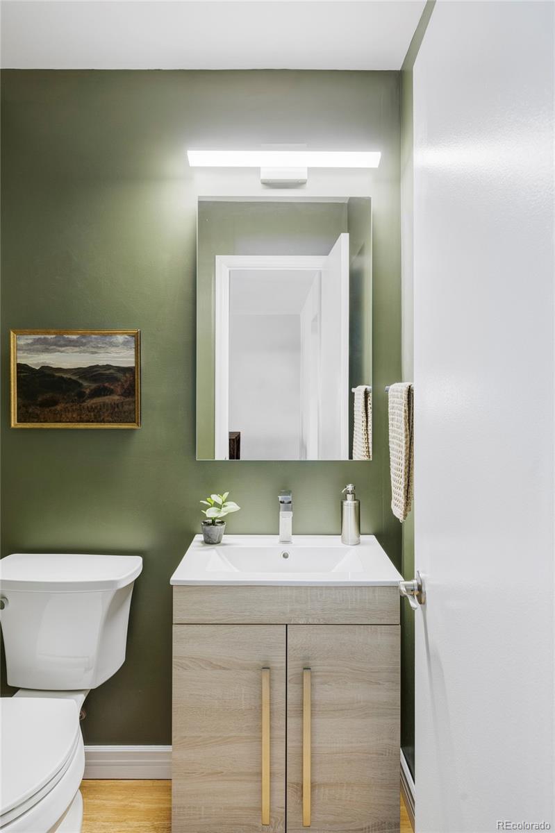 MLS Image #14 for 1293 s monaco parkway ,denver, Colorado