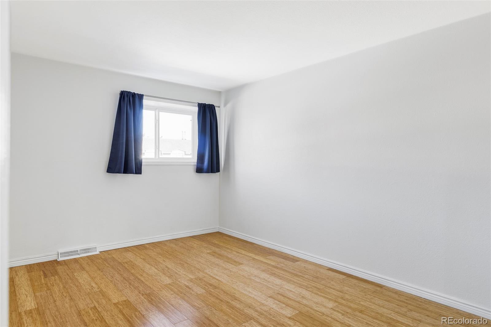 MLS Image #21 for 1293 s monaco parkway ,denver, Colorado