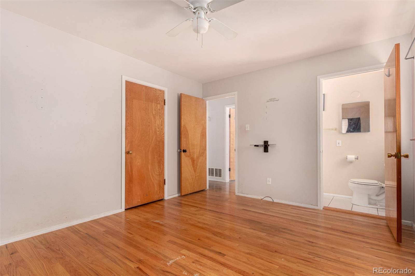 MLS Image #13 for 2800 s yates street,denver, Colorado