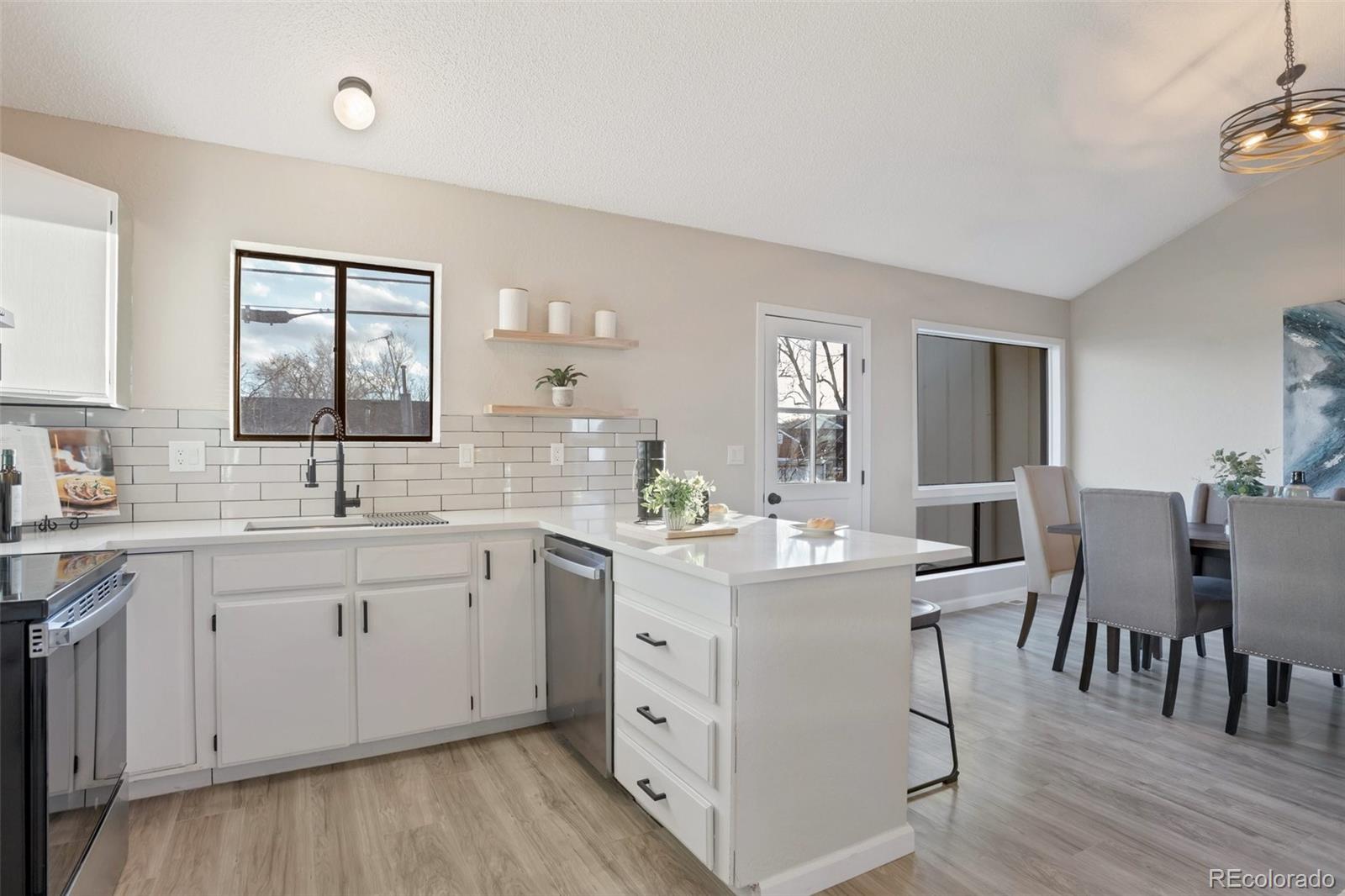 MLS Image #9 for 6648 w mississippi way,lakewood, Colorado