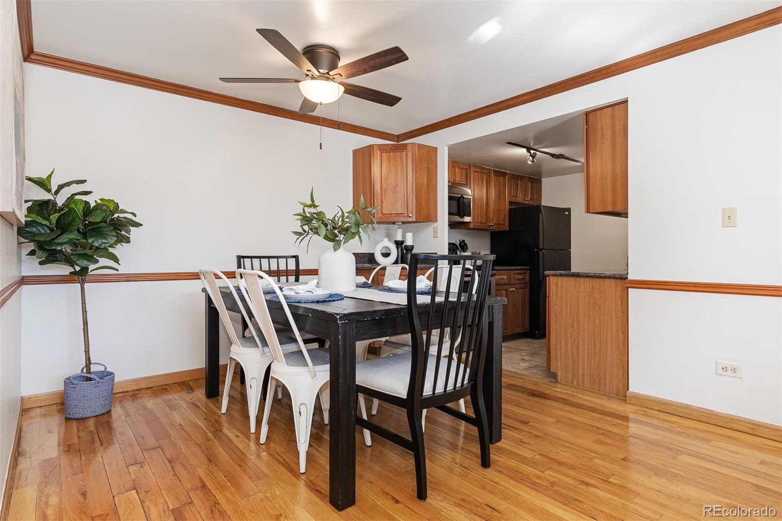 MLS Image #4 for 4600 e asbury circle,denver, Colorado